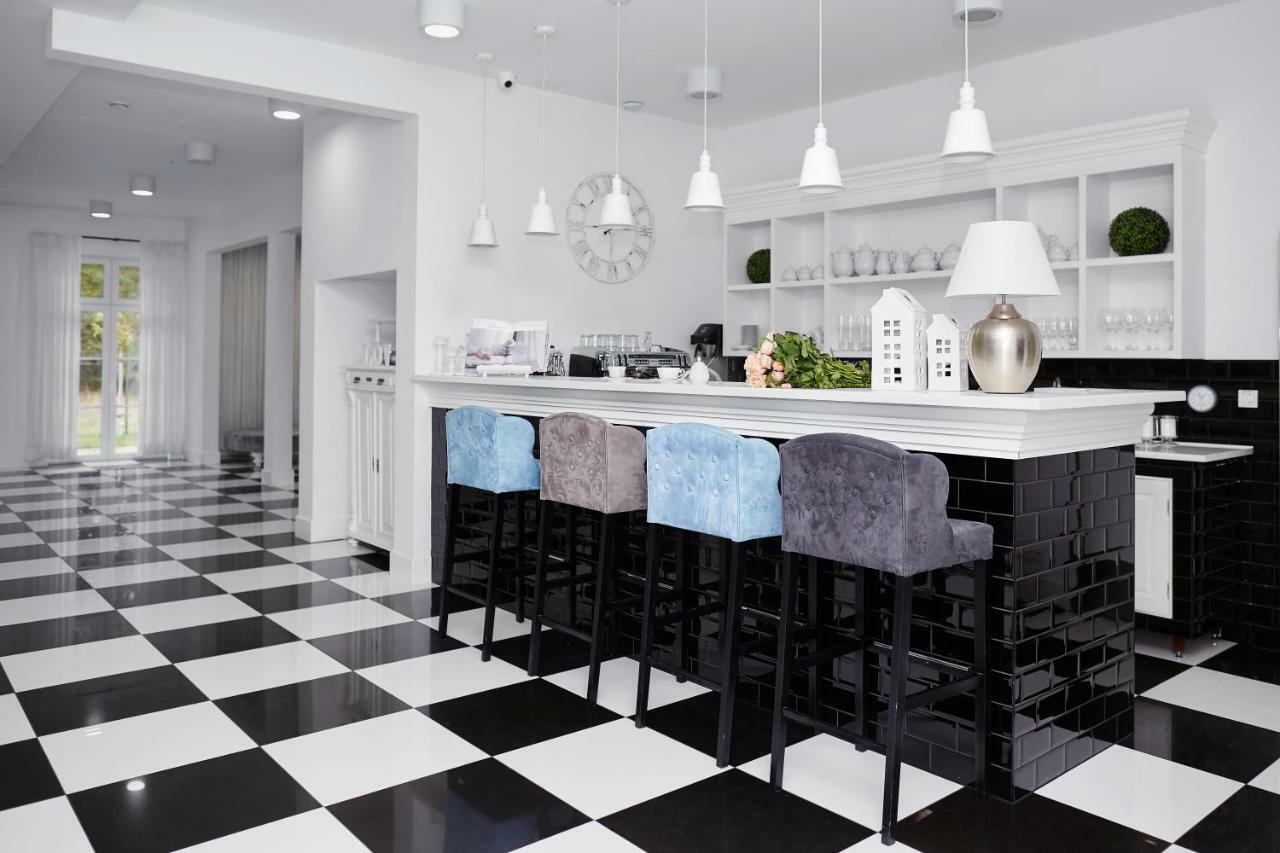 Biala Wstazka B&B Czepino Ngoại thất bức ảnh